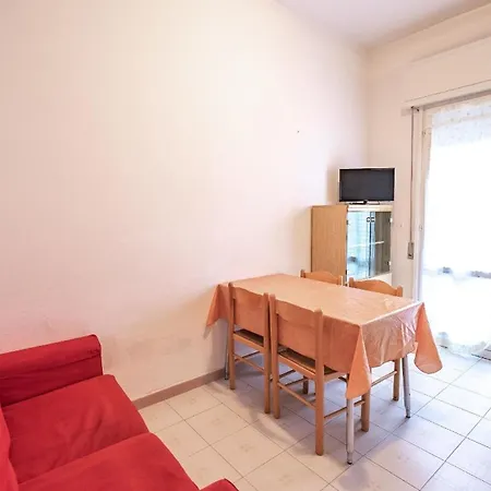 3-zimmer-fewo, Erdgeschoss, Zentrale Lage Mit Privatem Gefliestem Garden, Parkplatz * לידו דלה נציוני